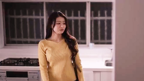 为了挚爱的丈夫，她成了周末的替身小便池。她被一个阳刚之气十足的邪恶老男人反复内射，直到怀孕……_002