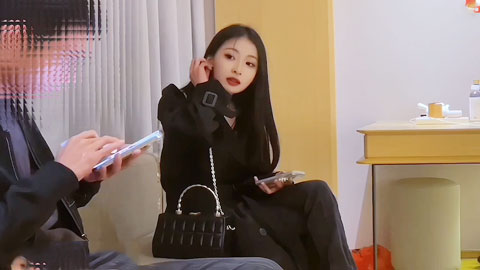 迷妹推荐--上海出差酒店_约炮极品在校兼职学生妹，身材苗条颜值女神