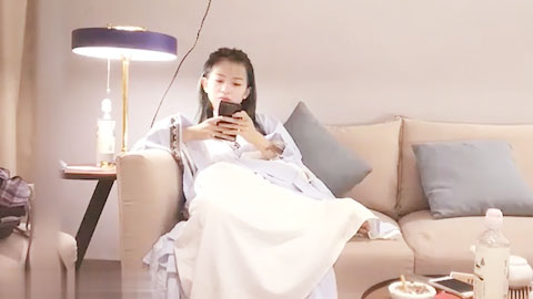 迷妹推荐--毛巾哥约炮汉服小美女_身穿汉服的可爱古装少女被毛巾哥操到瘫痪-1