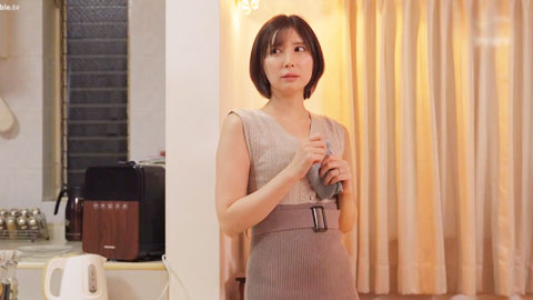 人妻在家按摩院 被骯髒邻居大肉棒疯狂抽插的美丽按摩师 仲村美羽__002