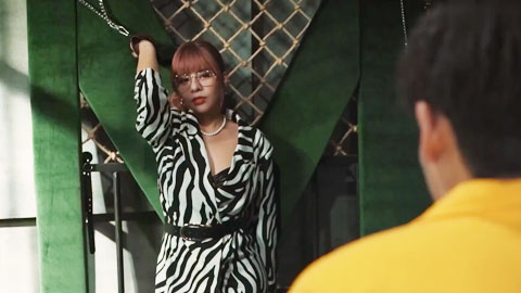 迷妹推荐--乱伦姐弟的榨精性爱