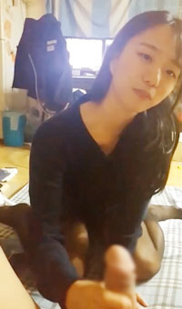 出租房里我的大学生女友