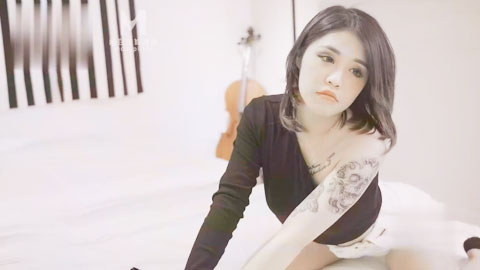 迷妹推荐--与表妹同居的日子