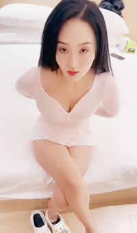 颜值逆天顶级女神_吃鸡足交无套狂操快被干死了