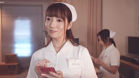 深夜护士呼叫 NTR 患者脱下白大褂不会说话 半夜医院继续射精的巨乳女友