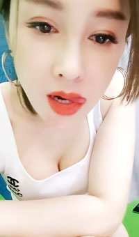 极品美少妇【少妇可同成可空降】居家全裸烧饭~无套内射