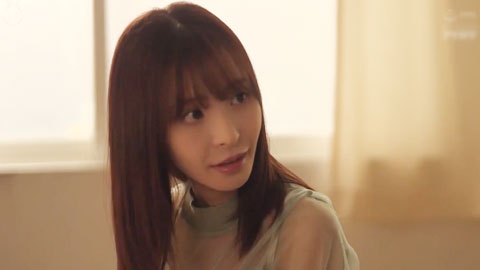 变态中年教师慢慢品尝新鲜学生唇上的唾液淫乱接吻。桃乃木香奈__002