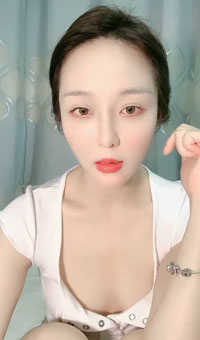 小奶猫：亲我一口  系列41