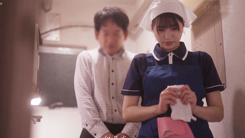 办公室清洁人员的鲍鱼太舒服了制服下隐藏着淫蕩巨乳名器！连续中出工作效率也变得很好！ 唯井真寻__002