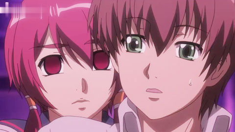 にはもう天井まで炎