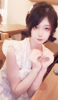 颜值很高，跟男友激情流出，各种姿势，太浪了