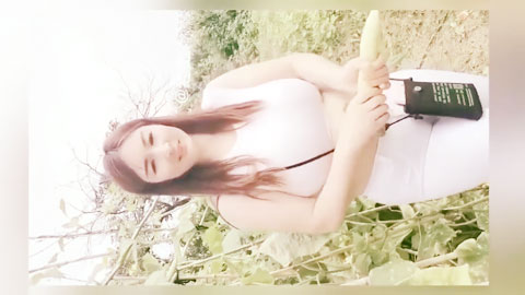 迷妹推荐--两部网红熟女妈妈和儿子居家乱伦