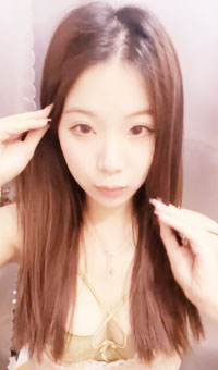 超漂亮，正宗大学生，宿舍里脱光，【七分甜】，这个屄绝了，粉嘟嘟惹人爱，两片小阴唇湿漉漉