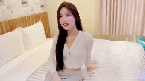 迷妹推荐--劲爆S级身材清迈时装嫩模_泰神啦情色旅遊_番外篇_高挑白皙酥乳_紧致小腹腰肢