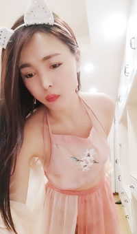 啤酒喝醉了，激情热舞，全裸诱惑