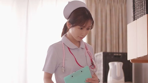 我成为护士的理由是…可以跨骑无抵抗的男人欺负他们 小岛南__001