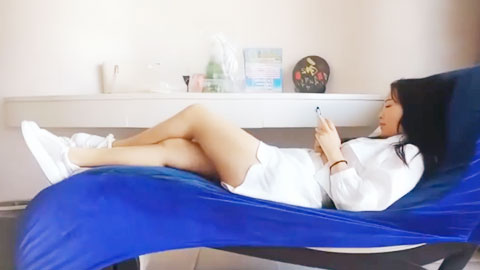 迷妹推荐--“不要害羞 让我感受一下 爱你太难了 ”