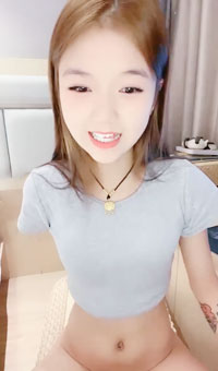 【18岁小姑娘】正宗校花萝莉学生妹_鲍鱼好美扣穴自慰