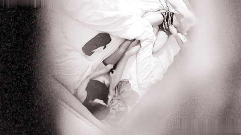 迷妹推荐--偷拍妹子穿上黑丝后果然刺激得男友兽欲大发各种姿势猛烈狂操