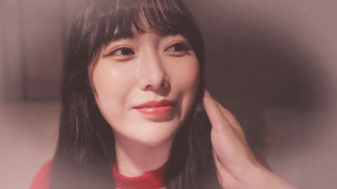 迷妹推荐--我的裸男大屌邻居打斷我自慰 就用你的肉棒补偿吧