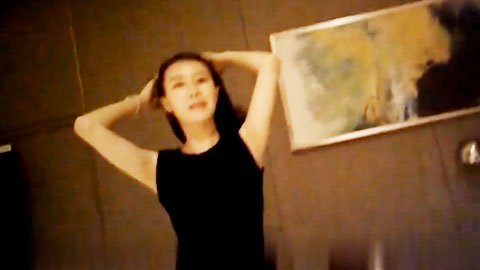 迷妹推荐--黑裙小姐姐就是诱人 好身材高挑性感