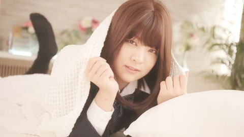 她花了十年时间才高中毕业。[包含7部特别短剧，并附有独家校服照片] #安倍美香子 #制服诱惑_001