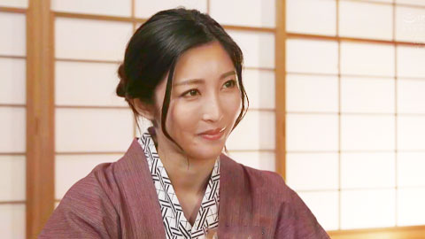 女教师NTR 作为年级主任的妻子和教头在修学旅行时