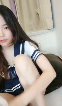 这女人的高潮也太巅峰了“啊啊要来啦来啦阴穴里面流出一股又一股的水”表情爽翻啦！