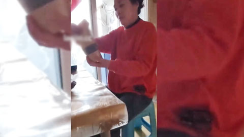 迷妹推荐--完美露脸有生活照，这大白屁股，被插得高潮嗷嗷大叫，好浪