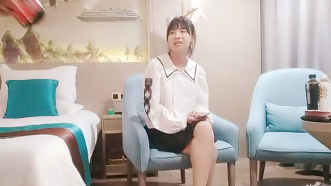 迷妹推荐--下海不久学生妹子