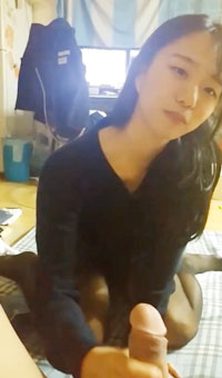 出租屋里和大二女友打炮