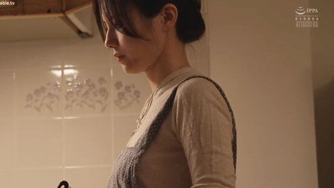SAME_179_巨乳人妻在受傷的父親面前被侵犯_武藤彩香_中文字幕__002