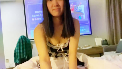 迷妹推荐--超有感觉的巨乳大学学妹视频流出