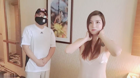 迷妹推荐--上海留学生网红UP主李真自拍性感兼职女家教给学生补课勾引学生做