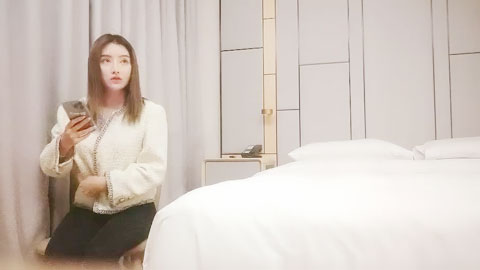 迷妹推荐--肤白貌美整容脸外围女全程表情太享受_“顶的我想尿尿了”