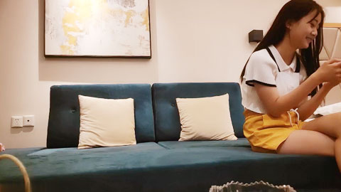 迷妹推荐--瘦子探花网约明星颜值艺校学妹酒店开房❤️沙发上唠嗑调情各种姿势水多娇喘呻吟动听