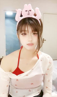 校花女神下海，大秀好身材，全裸骚舞魂都被勾走了