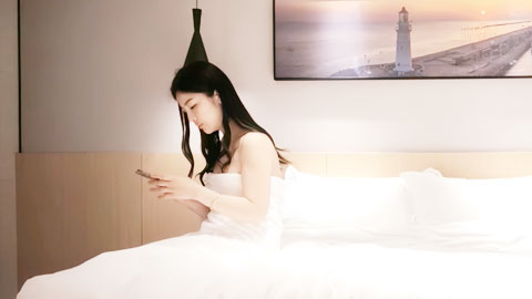 迷妹推荐--平面模特_微胖身材实战好白到发光也是宝