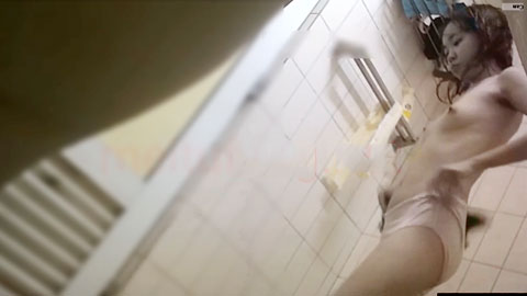 陈姓同学偷拍朋友姊姊洗澡还分享到同寝室群组,被逮后称感到很好奇