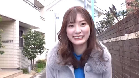 在家工作时突然家访