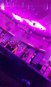 私房新品_澳门桑拿选妃现场偷拍，喜欢桑拿技师的收藏