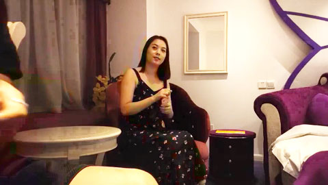 迷妹推荐--23岁甜美外围小姐姐，数完现金好开心，极度配合被干逼，娇喘阵阵