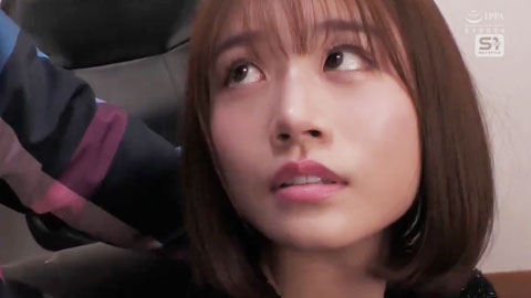 公认的彩花女神被同事灌醉后轮奸至高潮迭起 最后沦为肉棒下的奴隶__002