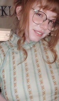 在我的厨房台面上喷水和骑乘