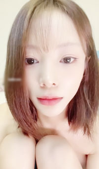 小模特业余兼职，细腰大奶，刚剃毛不久，颜值高明星脸