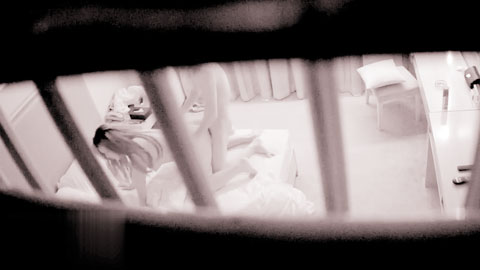 迷妹推荐--偷拍纹身小哥被美乳少妇乳推调情上位骑坐几下就搞射了