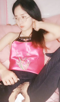 从来没见过这么骚的眼镜妹！【小美】真欠干