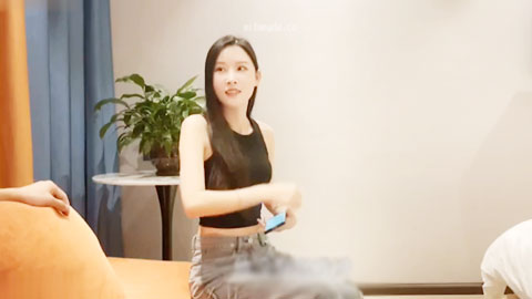 迷妹推荐--很有实力的舞蹈生 各种姿势都能玩 大屌奋力抽插撞击白白嫩嫩的屁股