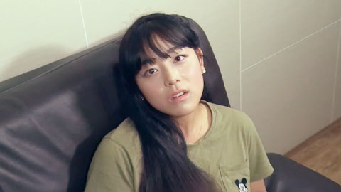 [韩国三级]两个漂亮小姨子--下