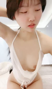 清纯学生~超级骚~又白又嫩~好喜欢